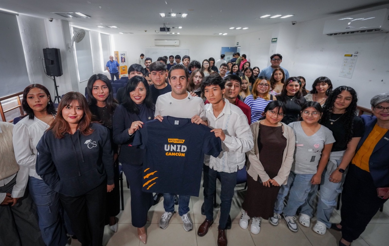 Comunicación directa con jóvenes