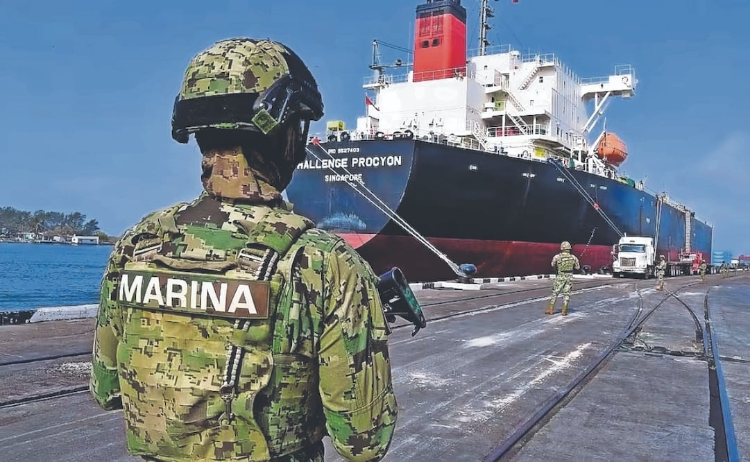 Niegan amparo a capitán de Marina 
